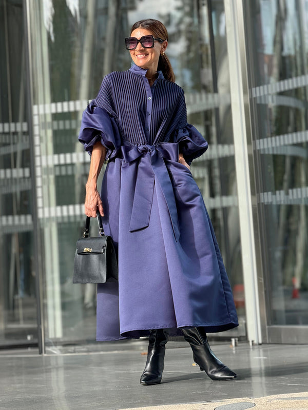 Phoebe Classic Dress -Timeless Minimalist Elegance